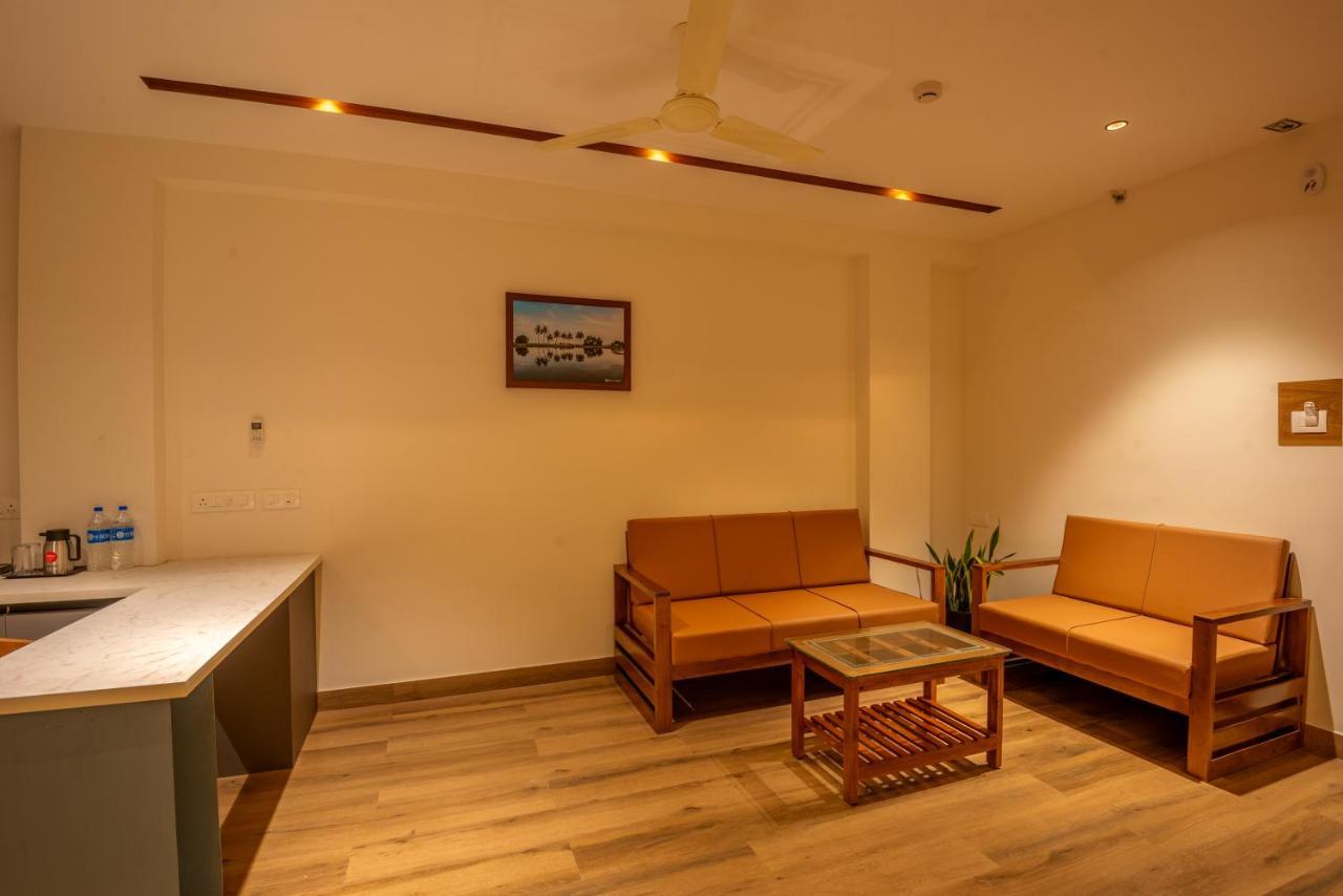 Hotel Stay Bella Kozhikode Bagian luar foto