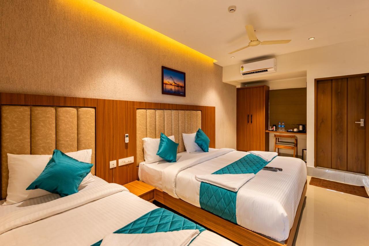 Hotel Stay Bella Kozhikode Bagian luar foto