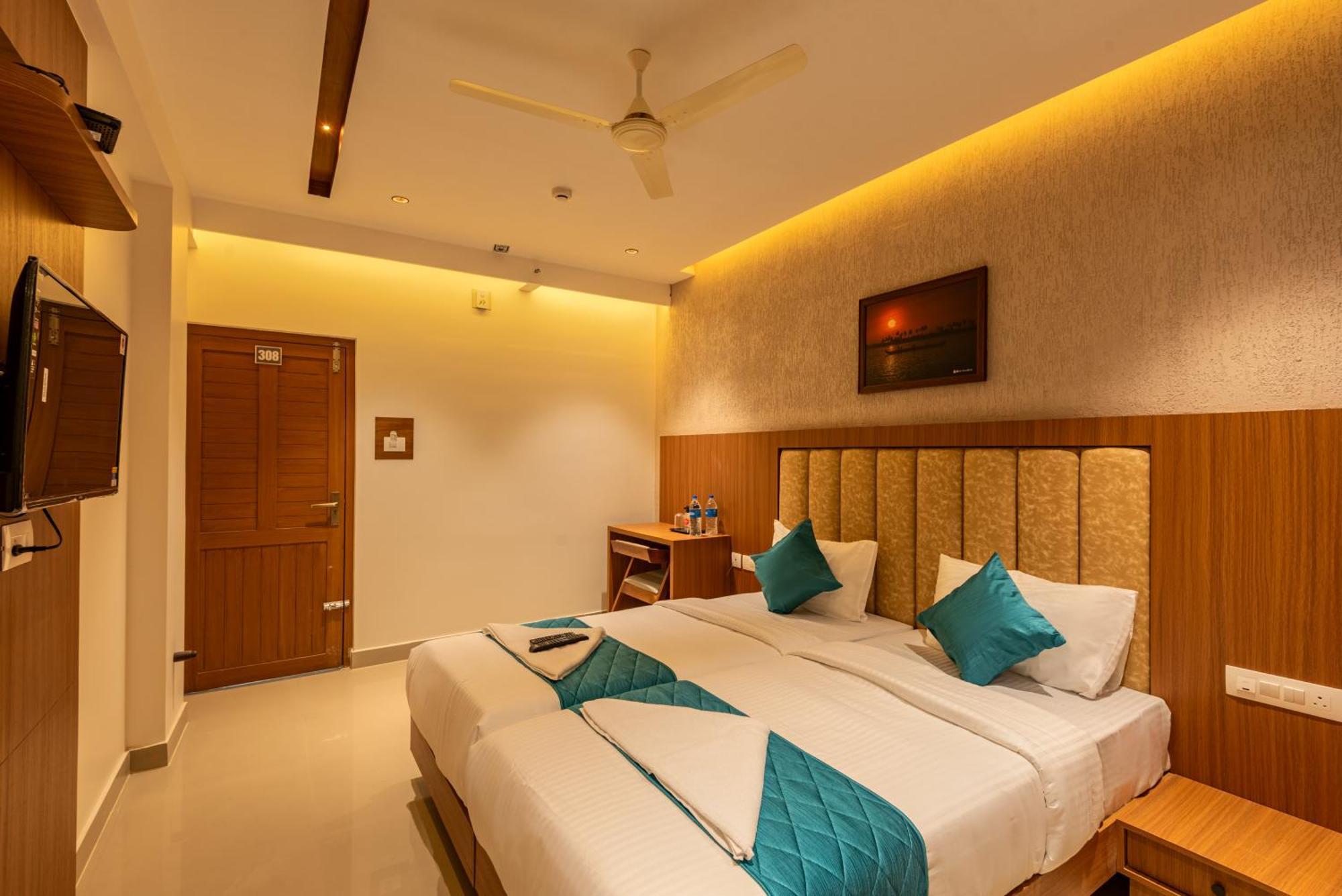 Hotel Stay Bella Kozhikode Bagian luar foto