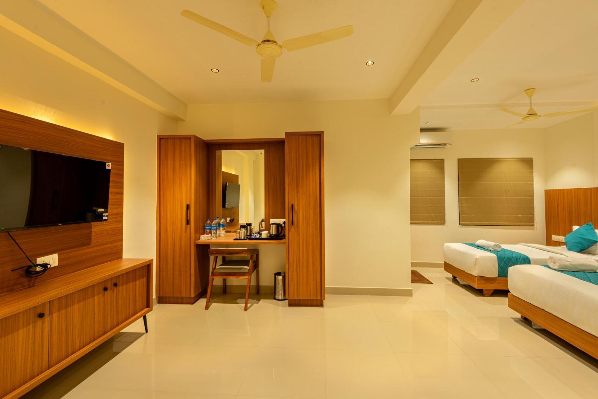 Hotel Stay Bella Kozhikode Bagian luar foto