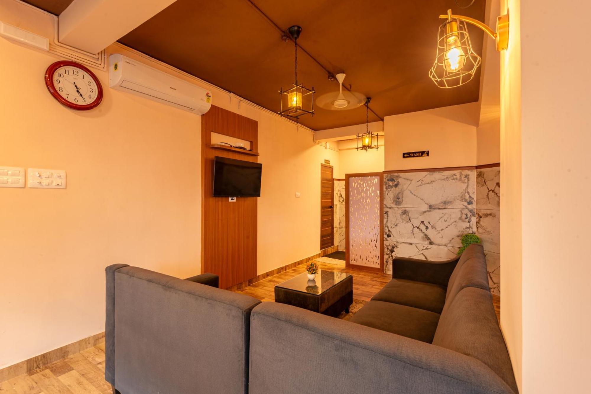 Hotel Stay Bella Kozhikode Bagian luar foto